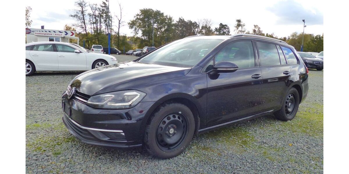 VW Golf 216.009 km 9.889 &euro; Hermsdorf/Schleifreisen 07629