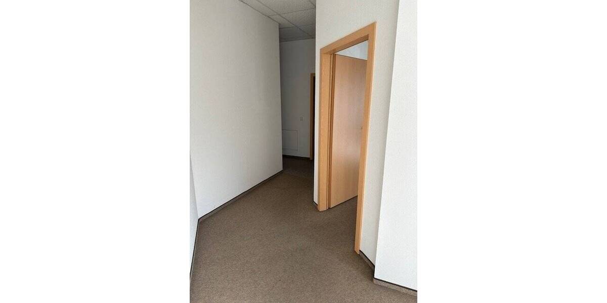 Gewerbeobjekt Meerane Crotenlaide - 3 Zimmer, 125 m&sup2;, 85.000&euro; | Angebot:24056804