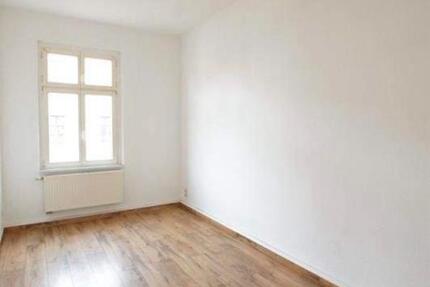 Wohnung Neustadt an der Orla - 4 Zimmer, 85 m&sup2;, 630&euro; | Angebot:24688103
