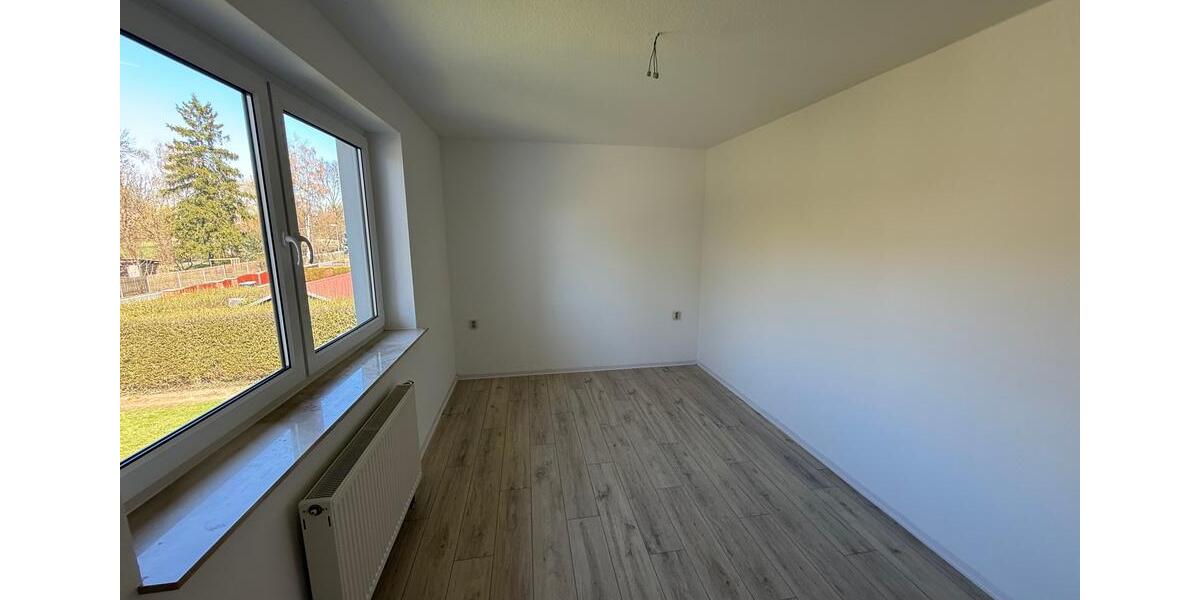 Etagenwohnung Weida - 2 Zimmer, 52 m&sup2;, 315&euro; | Angebot:26072433