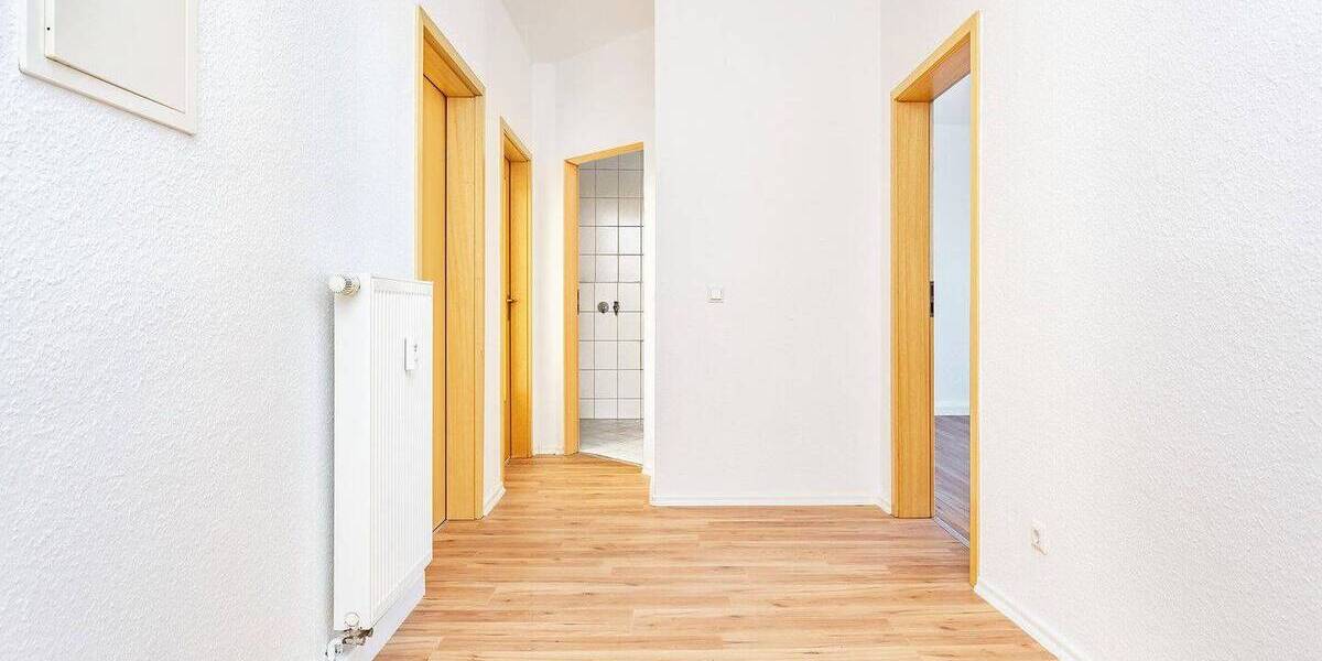 Etagenwohnung Gera Zwötzen - 2 Zimmer, 49 m&sup2;, 325&euro; | Angebot:26814654