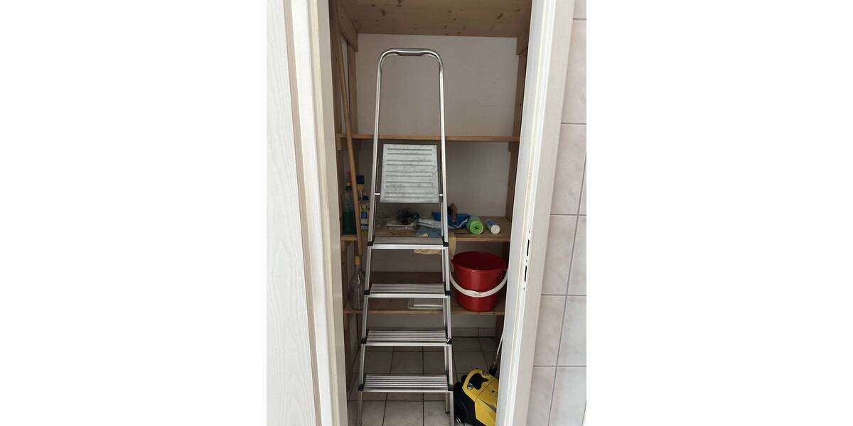 Etagenwohnung Fraureuth - 3 Zimmer, 71 m&sup2;, 69.000&euro; | Angebot:26108222