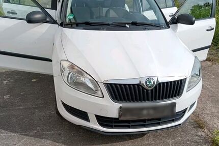 Skoda Fabia 187.300 km 2.599 € Gera 07554