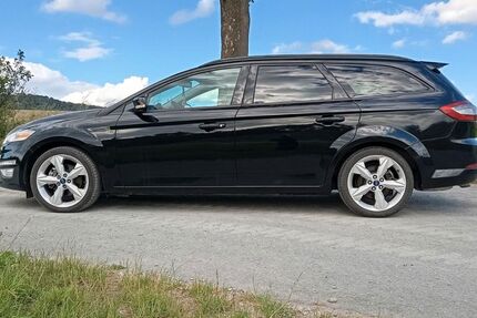 Ford Mondeo 203.500 km 4.000 &euro; Poxdorf 07616