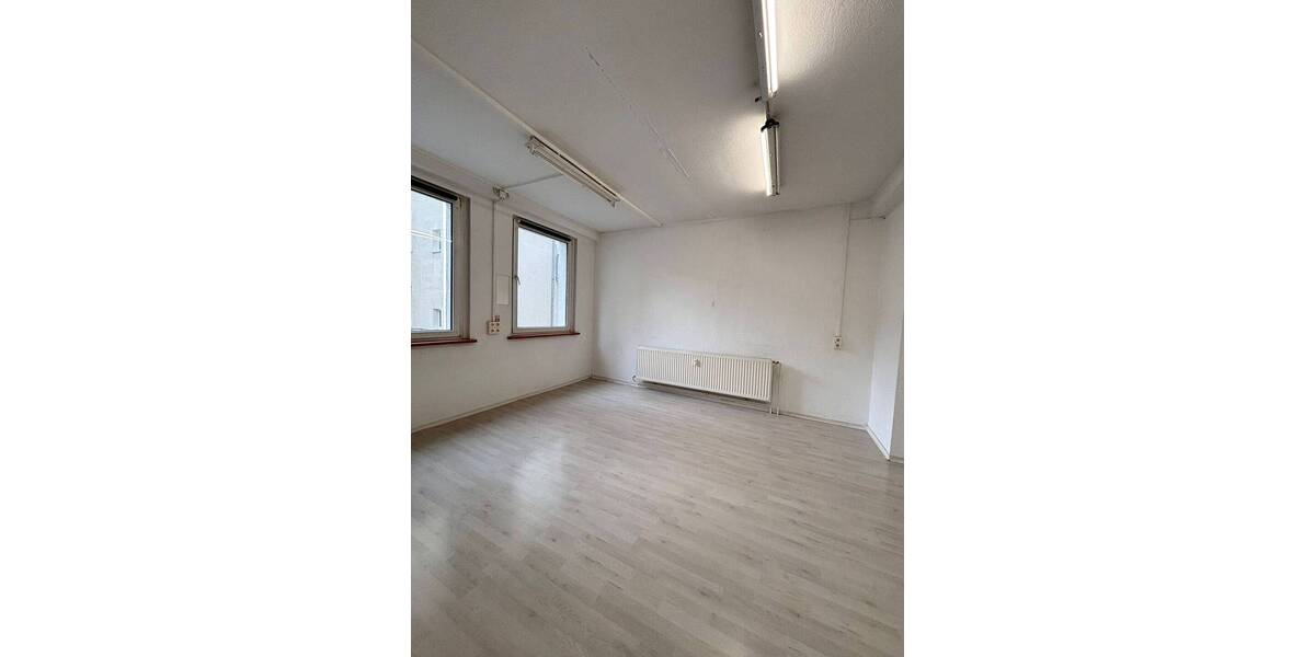 Gewerbeobjekt Gera Innenstadt - 2 Zimmer, 90 m&sup2;, 297&euro; | Angebot:25731852