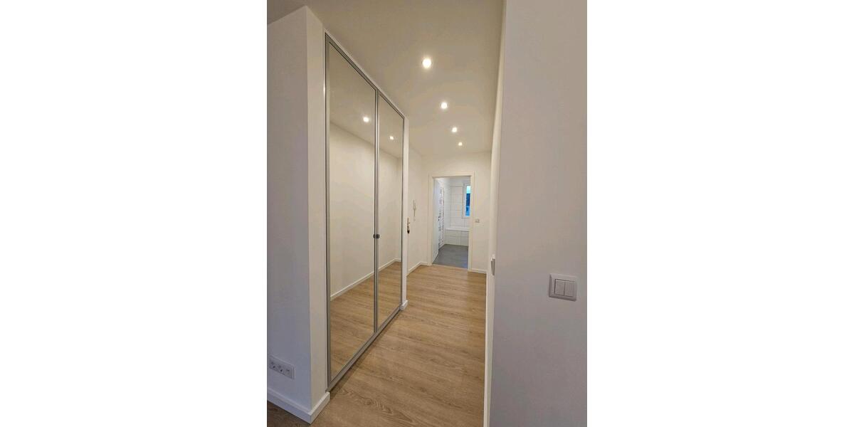 2, 5 - Zimmerwohnung kernsaniert zu verkaufen 2.5 zimmer