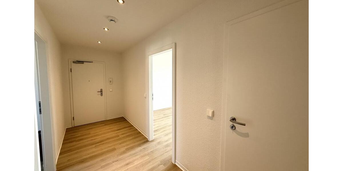 Erdgeschoßwohnung Gera Alt-Bieblach - 3 Zimmer, 70 m&sup2;, 484&euro; | Angebot:26534024