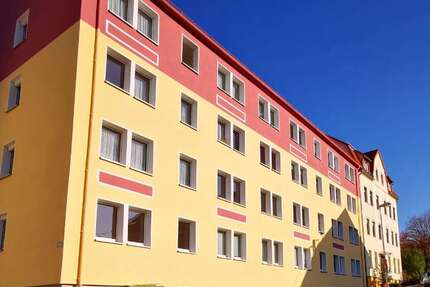 Wohnung Gera Alt-Bieblach - 3 Zimmer, 59 m&sup2;, 396&euro; | Angebot:25379446