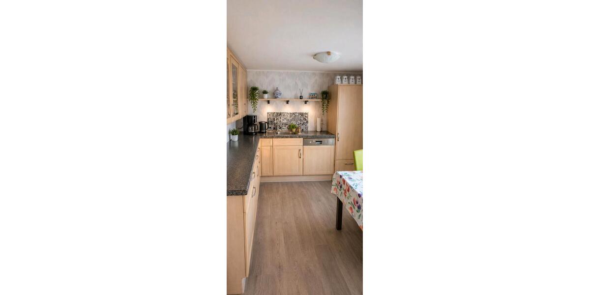 Mehrfamilienhaus, Wohnhaus Greiz - 7 Zimmer, 150 m&sup2;, 150.000&euro; | Angebot:27278856