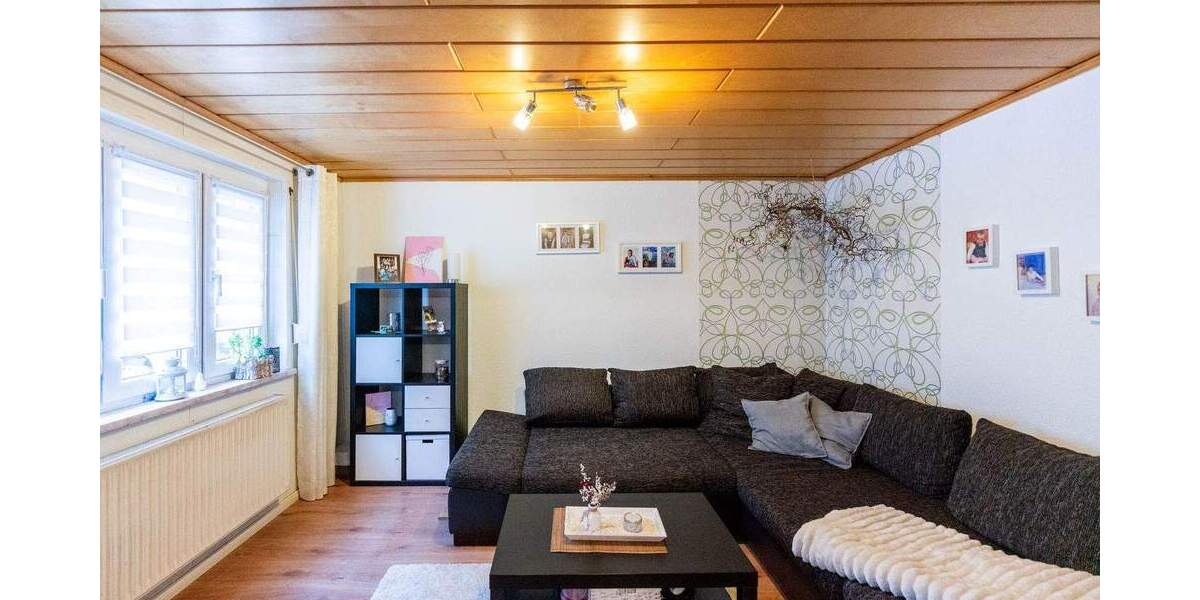 Reihenmittelhaus Stadtroda - 5 Zimmer, 115 m&sup2;, 99.000&euro; | Angebot:25851381