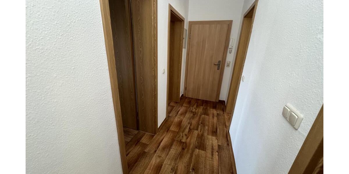 Schicke 3-Raum Wohnung mit modernem Bad, Balkon und Gartennutzung in ruhiger Anliegerstraße! - Etagenwohnung Gera Ostviertel | Angebot:26145251