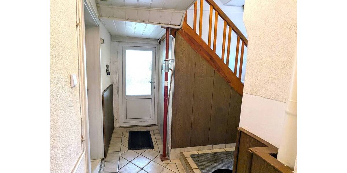 Mehrfamilienhaus, Wohnhaus Eisenberg - 4 Zimmer, 143 m&sup2;, 99.000&euro; | Angebot:25741019