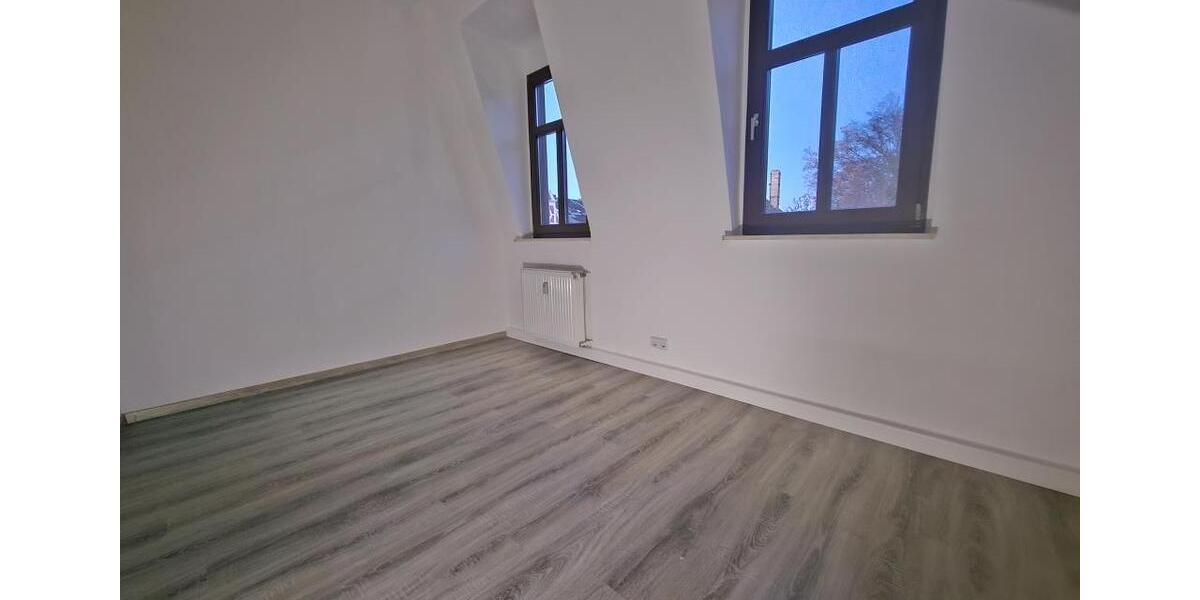 Dachgeschoßwohnung Altenburg - 3 Zimmer, 83 m&sup2;, 457&euro; | Angebot:24441335