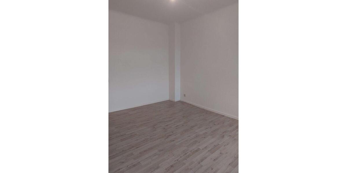 Etagenwohnung Zeitz - 3 Zimmer, 86 m&sup2;, 516&euro; | Angebot:26246872