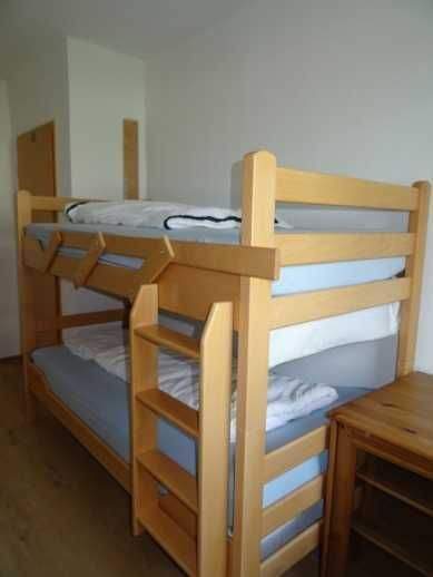 Saniert und möbliert - 3-Zimmer-Eigentumswohnung mit Balkon im Hochparterre in Hohenleuben zu verkaufen 3 zimmer