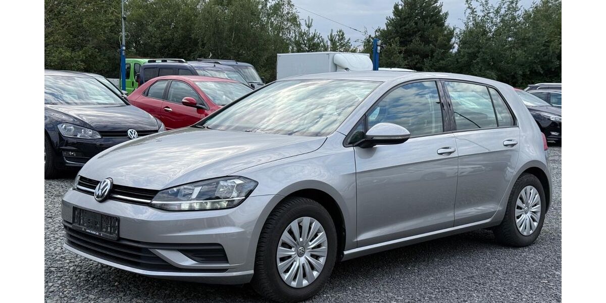 VW Golf 90.577 km 9.499 &euro; Schleifreisen 07629