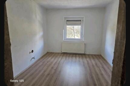 Wohnung Weida - 2 Zimmer, 60 m&sup2;, 440&euro; | Angebot:25308426