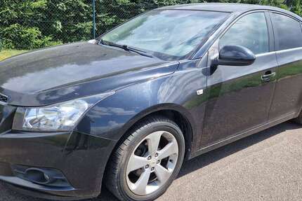Chevrolet Cruze 124.300 km 4.450 € Nobitz - Niederleupten 04603