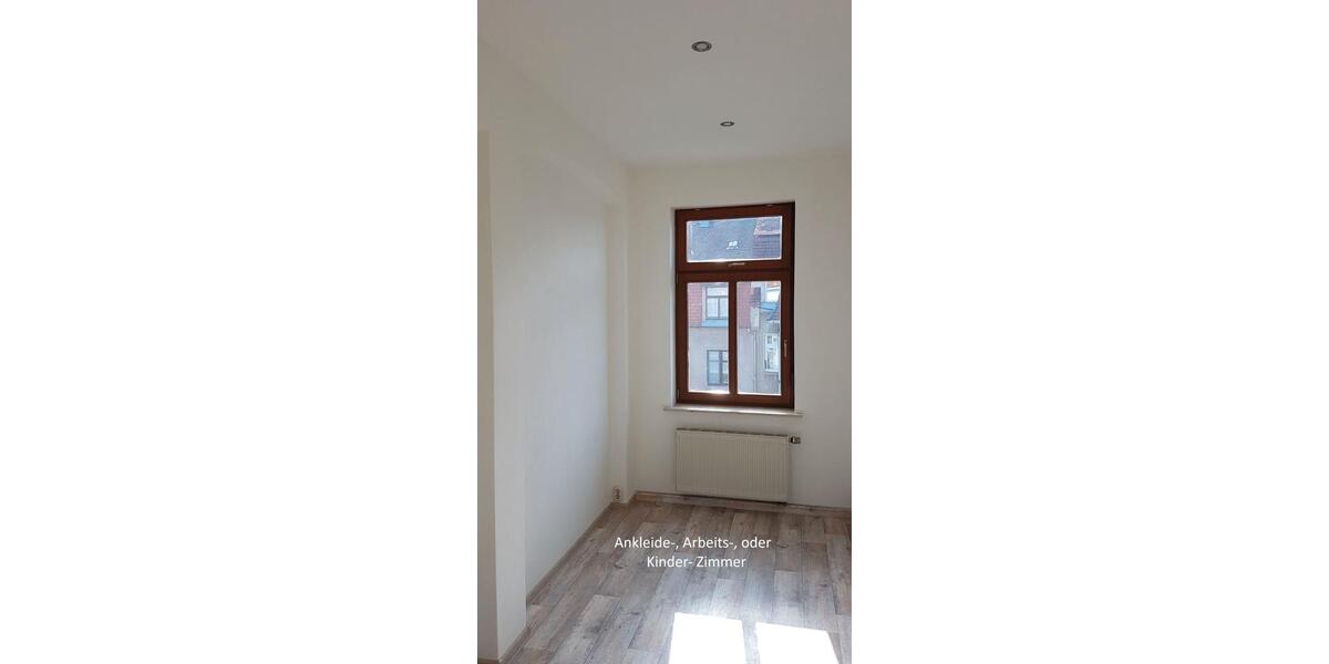 Etagenwohnung Crimmitschau - 5 Zimmer, 120 m&sup2;, 600&euro; | Angebot:26346511