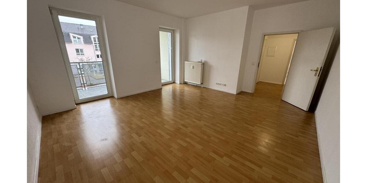 Tierparkseite-Debschwitz! Großzügige 3-Raum Wohnung mit großem Balkon! - Etagenwohnung Gera Debschwitz | Angebot:26145390