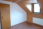 Dachgeschoßwohnung Greiz - 2.5 Zimmer, 60 m&sup2;, 200&euro; | Angebot:26634661