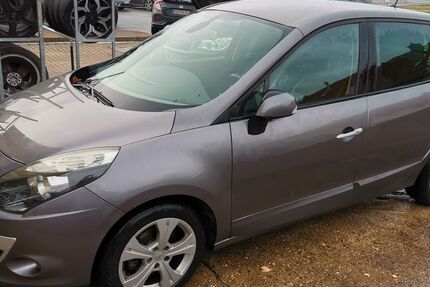 Renault Scenic 185.636 km 4.500 &euro; Neustadt an der Orla 07806