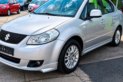 Suzuki SX4 90.000 km 3.298 &euro; Gera 07551