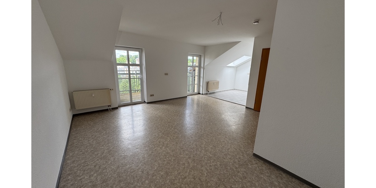 Altersgerechte & ruhig gelegene 1 Zimmer Whg. m. Balkon & Aufzug (WE16) - Dachgeschoßwohnung Gera Ostviertel | Angebot:26882324