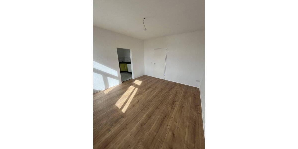 Etagenwohnung Gera Innenstadt - 2 Zimmer, 66 m&sup2;, 429&euro; | Angebot:26800183