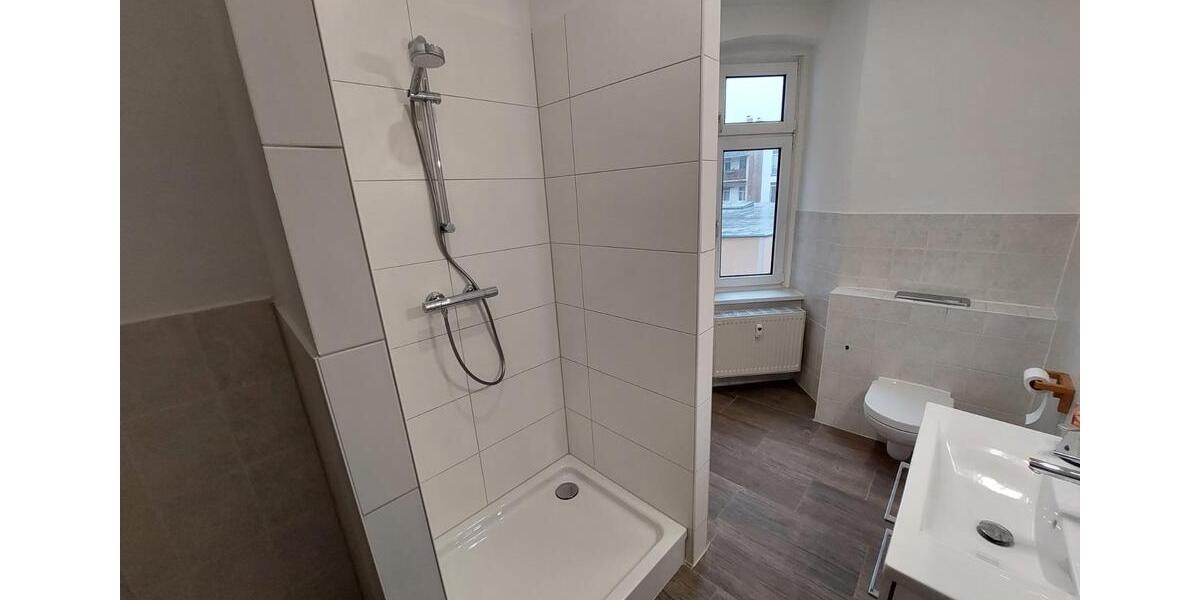 Etagenwohnung Gera Debschwitz - 3 Zimmer, 81 m&sup2;, 650&euro; | Angebot:26427796