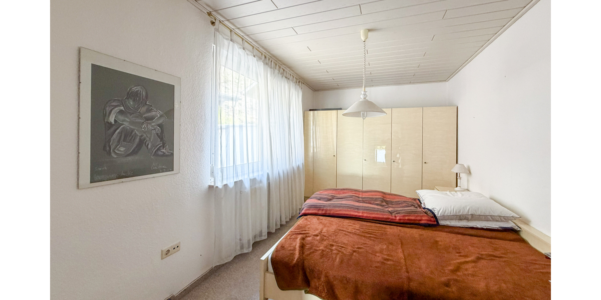 Charmantes Einfamilienhaus mit Substanz, Garage, Garten und Terrasse ! - Einfamilienhaus Gera Zwötzen | Angebot:26193442