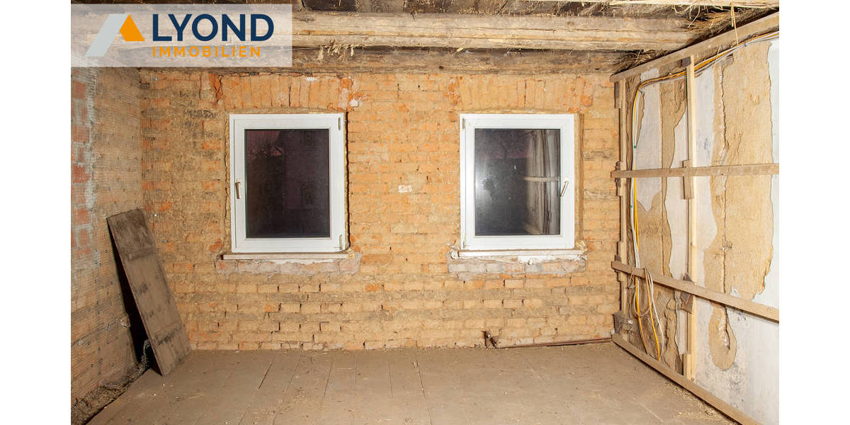 Einfamilienhaus Langenwetzendorf - 5 Zimmer, 186 m&sup2;, 50.000&euro; | Angebot:25798332