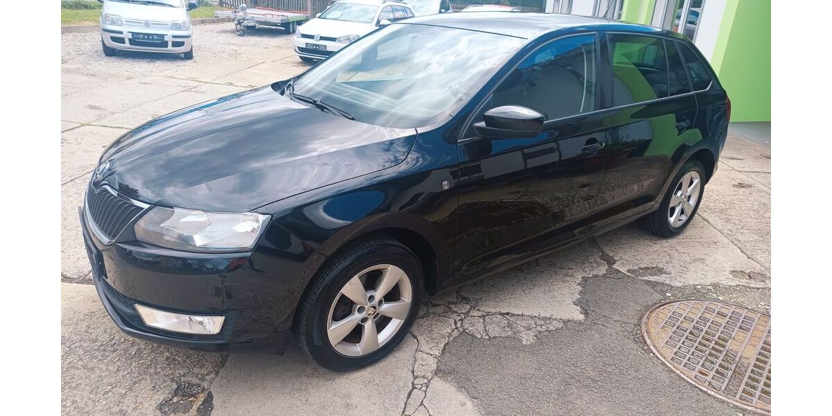 Skoda Rapid 130.000 km 7.190 &euro; Gera 07551