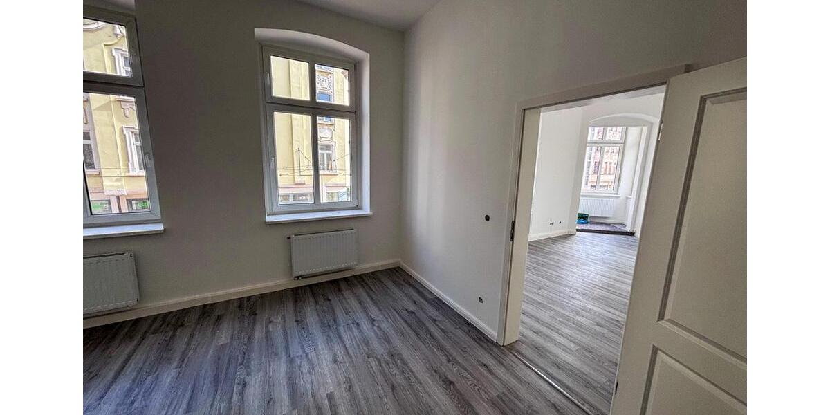 Etagenwohnung Gera - 3 Zimmer, 97 m&sup2;, 800&euro; | Angebot:26669562
