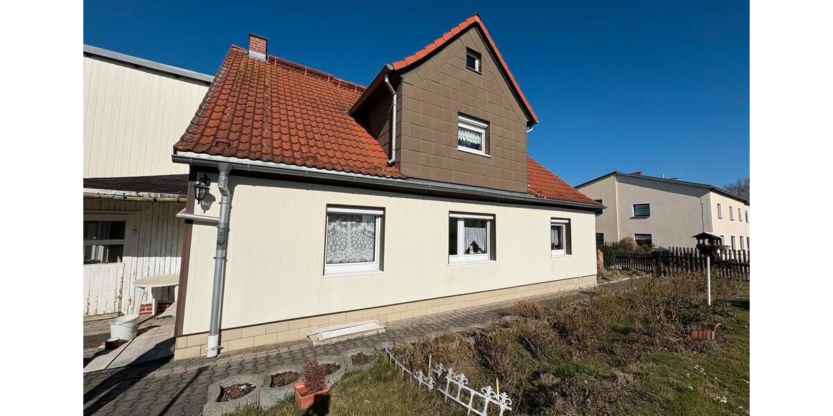Doppelhaushälfte Schmölln - 4 Zimmer, 60 m&sup2;, 79.000&euro; | Angebot:26004077