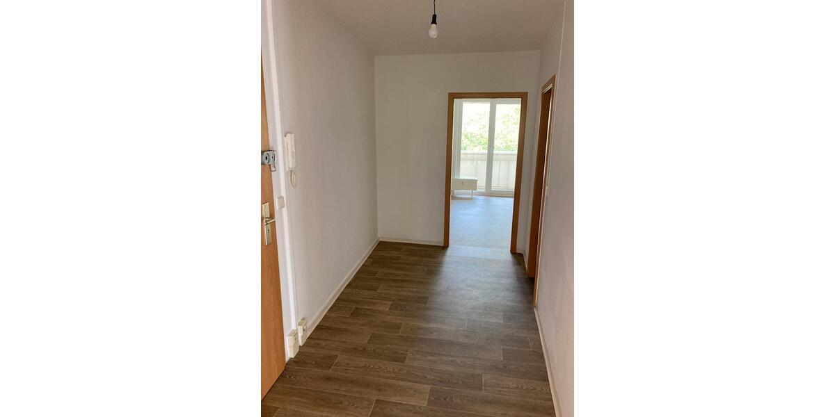 Etagenwohnung Gera Lusan - 2 Zimmer, 50 m&sup2;, 295&euro; | Angebot:26264406