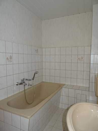 Etagenwohnung Zeulenroda-Triebes Zeulenroda - 2 Zimmer, 54 m&sup2;, 300&euro; | Angebot:26742061