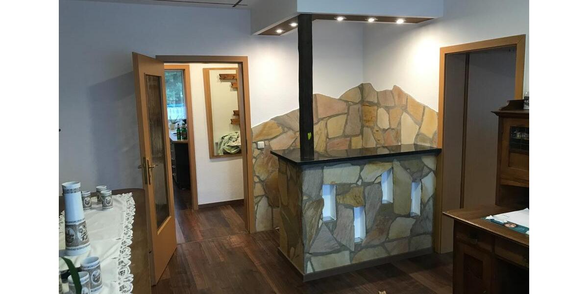 Etagenwohnung Neustadt an der Orla - 2 Zimmer, 50 m&sup2;, 45.000&euro; | Angebot:24736200