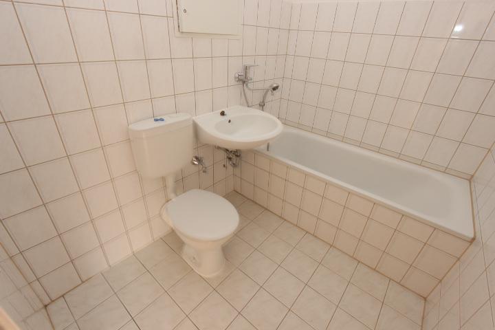 Etagenwohnung Gera Lusan - 3 Zimmer, 70 m&sup2;, 415&euro; | Angebot:26266559