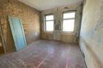 Sanierungsbedürftiges Mehrfamilienhaus mit 2-3 Wohneinheiten 1 zimmer