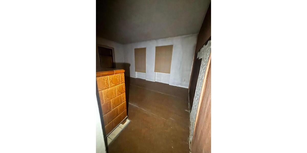 Mehrfamilienhaus, Wohnhaus Altenburg - 30 Zimmer, 1.600 m&sup2;, 200.000&euro; | Angebot:27178116