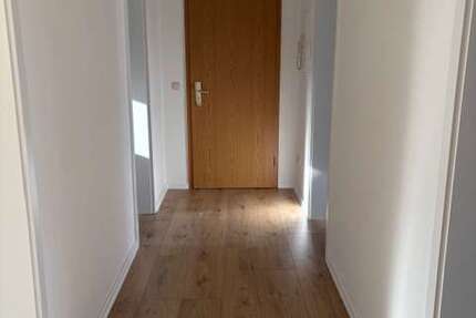 Wohnung Werdau Werdau, Stadt - 3 Zimmer, 70 m&sup2;, 400&euro; | Angebot:26190324