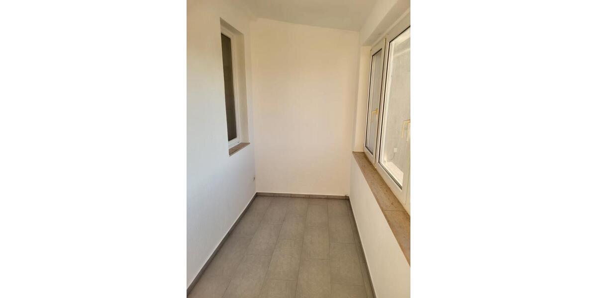 Etagenwohnung Gera Alt-Bieblach - 4 Zimmer, 100 m&sup2;, 646&euro; | Angebot:26698307
