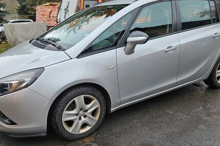 Opel Zafira Tourer 118.608 km 9.500 &euro; Meerane 08393