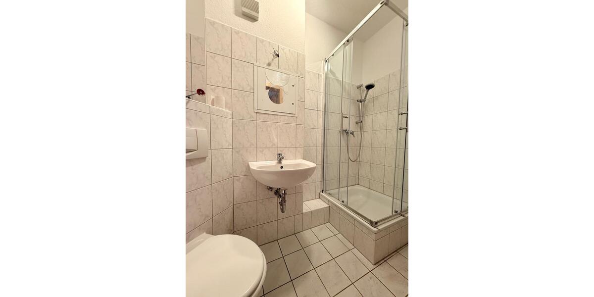 Etagenwohnung Gera - 2 Zimmer, 55 m&sup2;, 320&euro; | Angebot:26148452