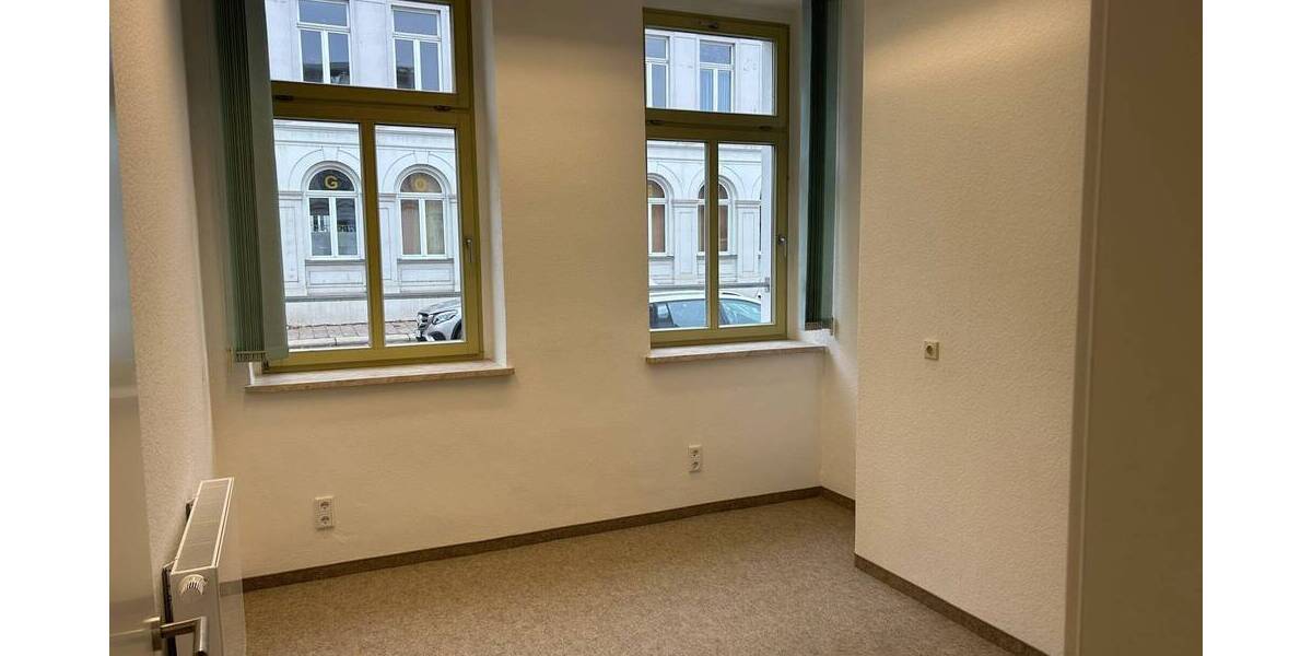 Gewerbeobjekt Altenburg Südost - 5 Zimmer, 147 m&sup2;, 1.000&euro; | Angebot:26028463