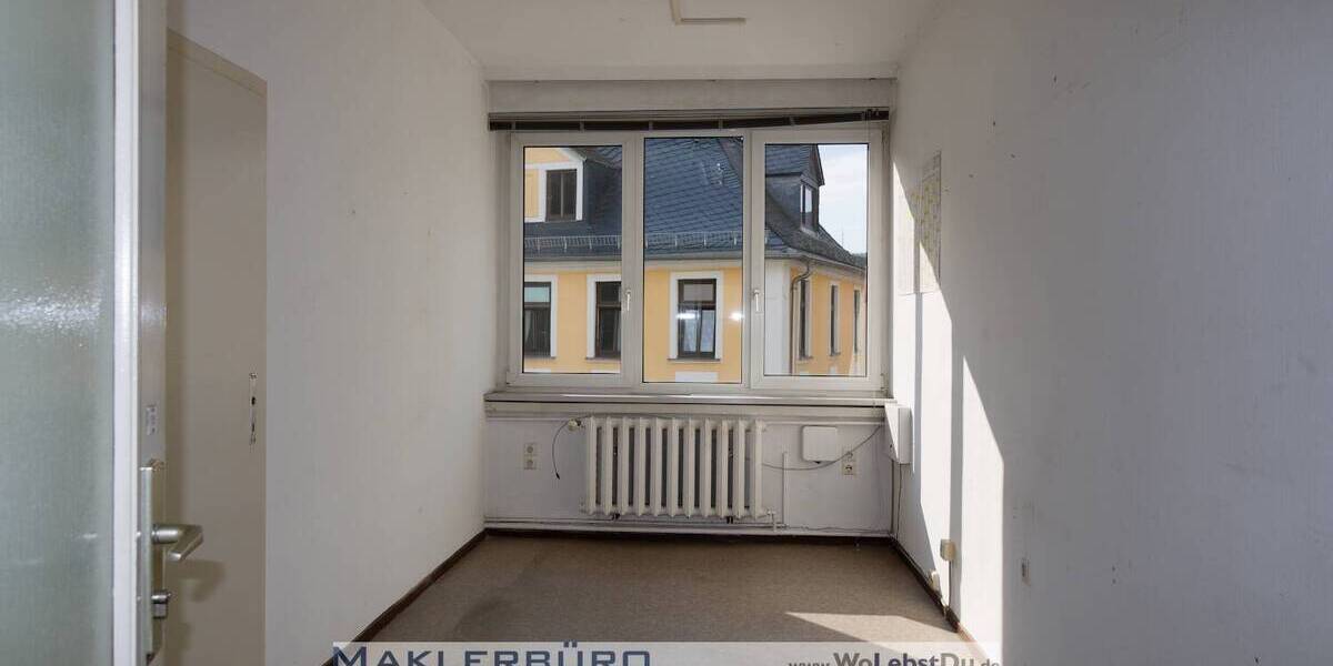 Gewerbeobjekt Greiz Irchwitz - 8 Zimmer, 702&euro; | Angebot:20953048