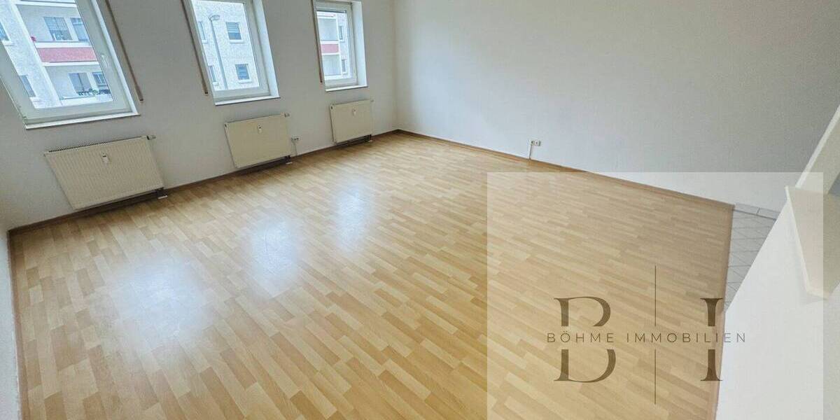 Etagenwohnung Gera Ostviertel - 3 Zimmer, 104 m&sup2;, 89.000&euro; | Angebot:26202172