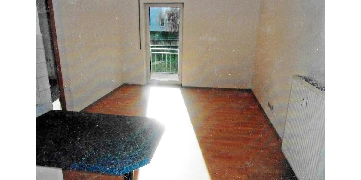 Erdgeschoßwohnung Schmölln - 2 Zimmer, 39 m&sup2;, 39.000&euro; | Angebot:26227088