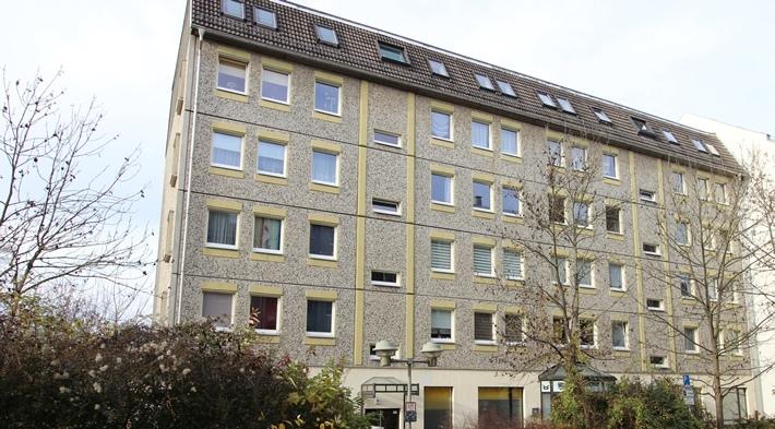 Dachgeschoßwohnung Gera - 3 Zimmer, 64 m&sup2;, 365&euro; | Angebot:25417613